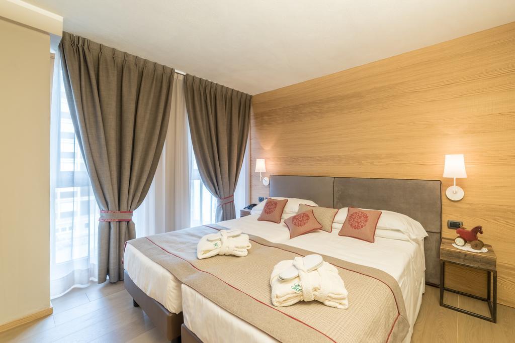 Excelsior Planet Hotell Breuil-Cervinia Exteriör bild